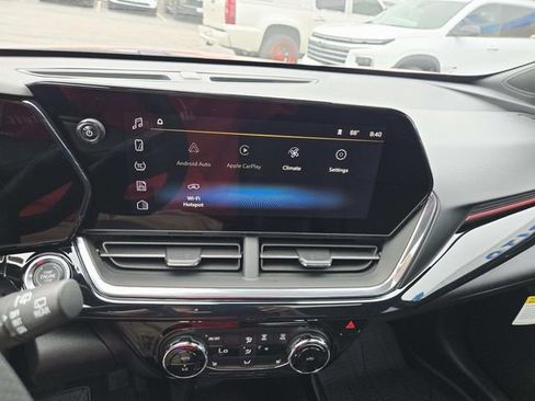 New 2026 Chevrolet Trax RS w/ Sunroof Package FWD image 18