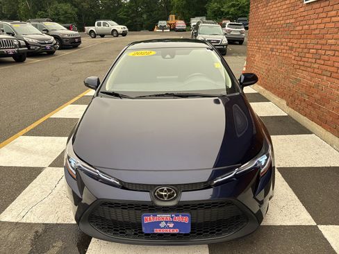 Used 2022 Toyota Corolla LE FWD image 7