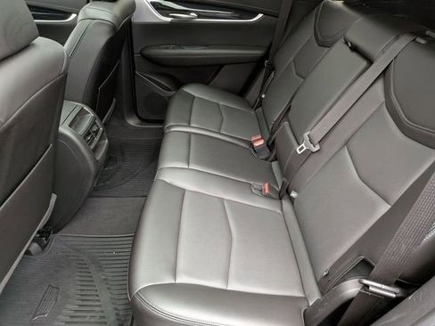 Certified 2024 Cadillac XT5 Premium Luxury AWD/4WD image 18