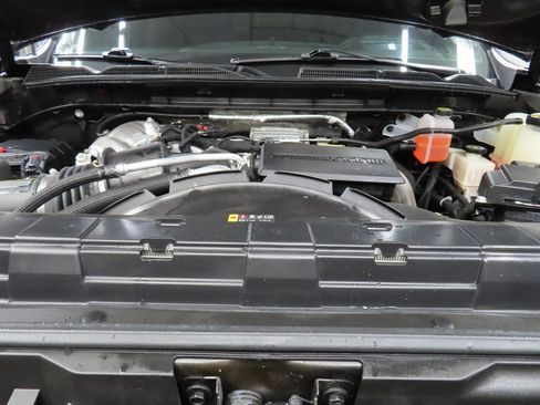 Used 2021 GMC Sierra 2500 Denali w/ Denali Black Diamond Edition image 34