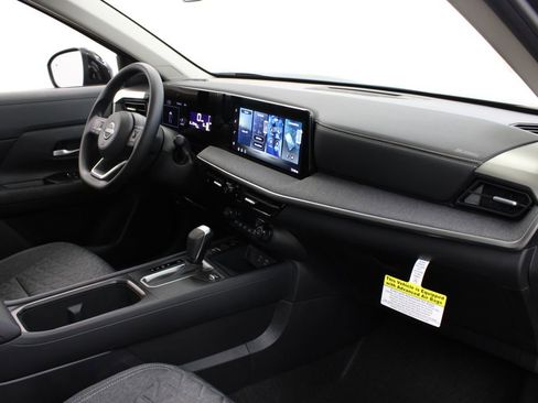 New 2026 Nissan Kicks SV w/ SV Premium Package image 22