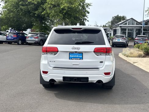 Certified 2021 Jeep Grand Cherokee Overland AWD/4WD image 4