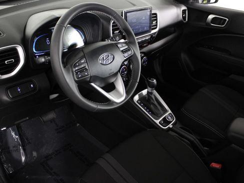 Certified 2026 Hyundai Venue SEL FWD image 19