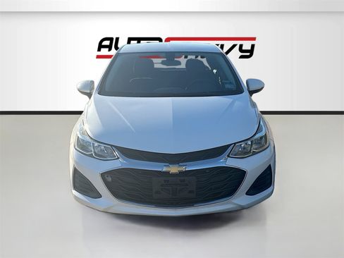 Used 2019 Chevrolet Cruze LS w/ LS Convenience Package image 2