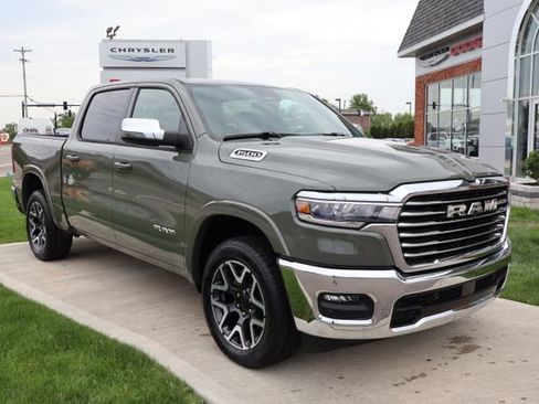 Used 2026 RAM 1500 Laramie AWD/4WD image 3