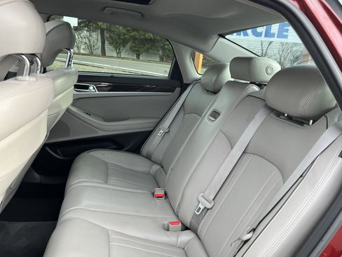 Used 2015 Hyundai Genesis 3.8 w/ Option Group 03 image 14