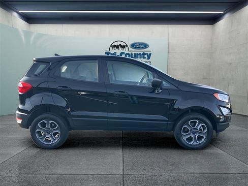 Used 2022 Ford EcoSport S image 3