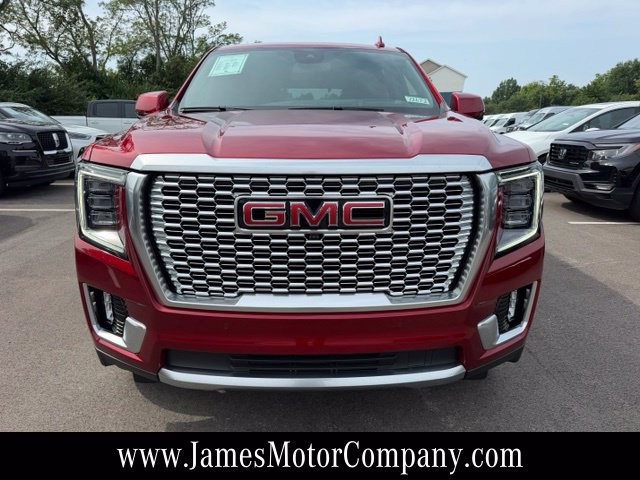Used 2024 GMC Yukon Denali AWD/4WD image 4