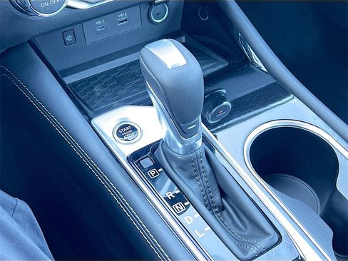 New 2025 Nissan Altima 2.5 SL image 17