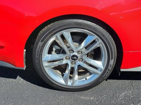 Used 2021 Ford Mustang GT Premium image 32