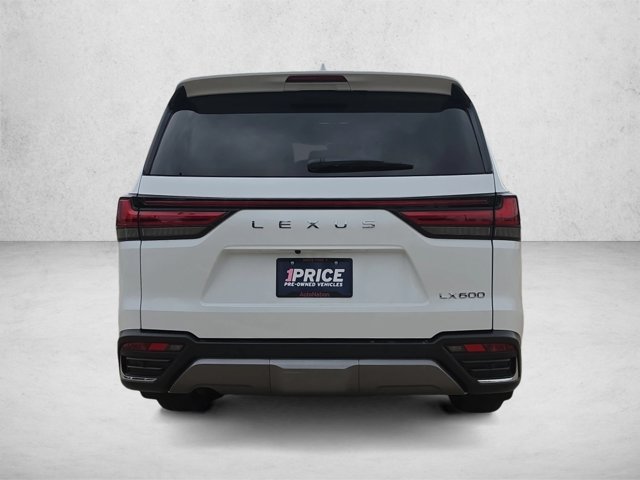Used 2026 Lexus LX 600 4WD w/ Accessory Package (2T) image 7