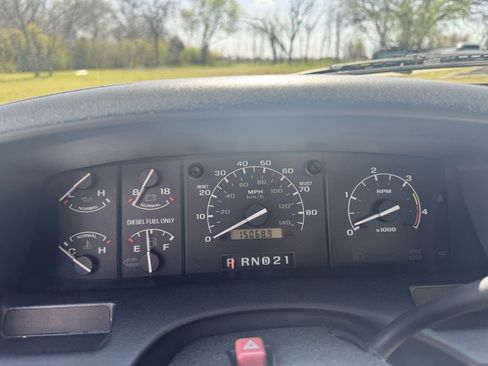 Used 1993 Ford F450 2WD Regular Cab Super Duty image 9