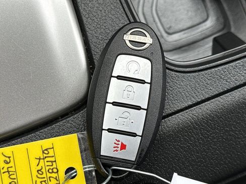 Certified 2023 Nissan Frontier SV w/ SV Premium Package image 36