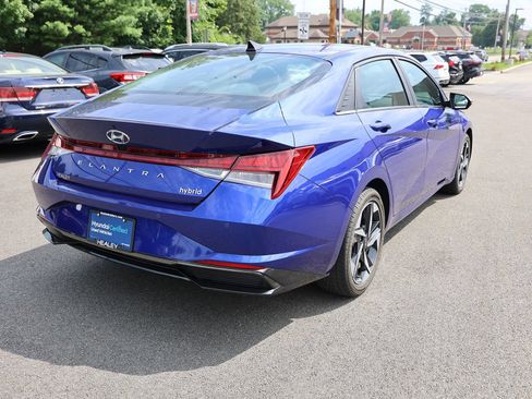 Certified 2023 Hyundai Elantra Limited w/ Cargo Package FWD image 7