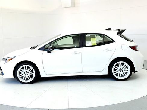 New 2026 Toyota Corolla SE FWD image 3