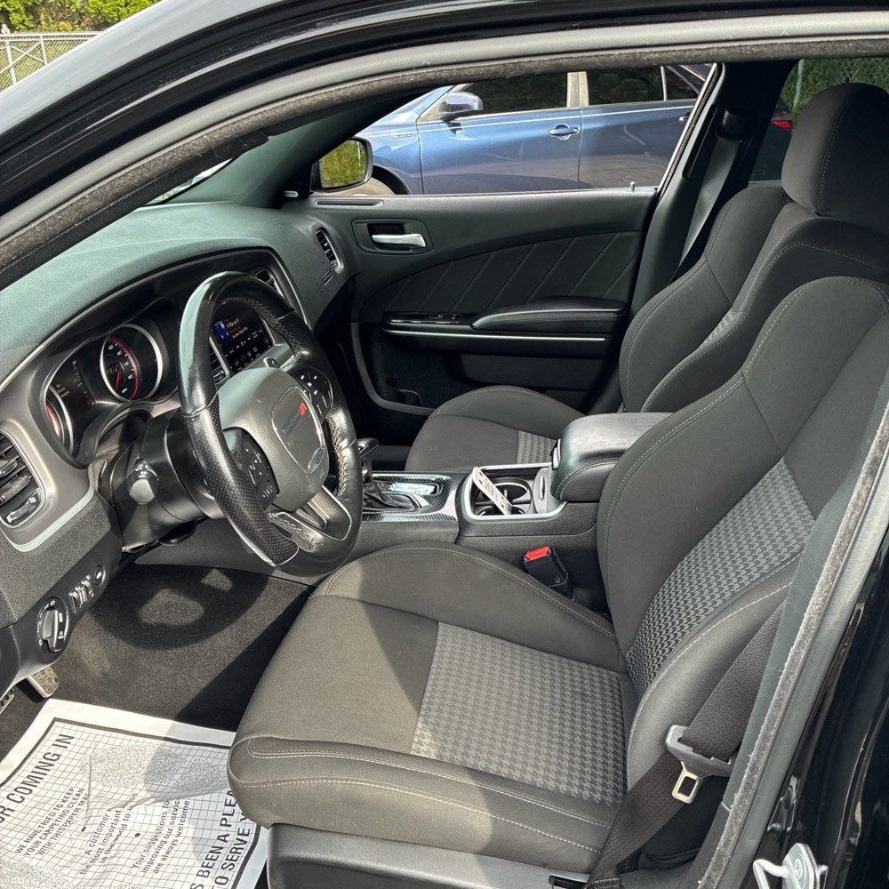 Used 2021 Dodge Charger R/T RWD image 5