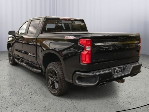 Used 2020 Chevrolet Silverado 1500 LT Trail Boss w/ Midnight Edition image 19