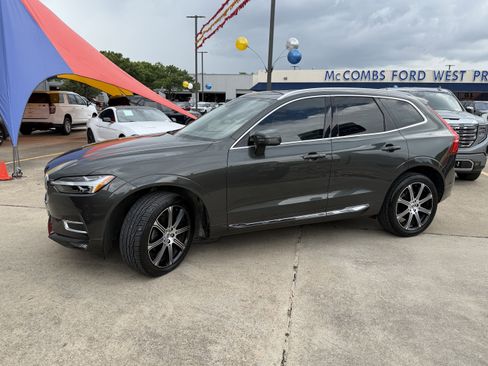Used 2021 Volvo XC60 T5 Inscription FWD image 12