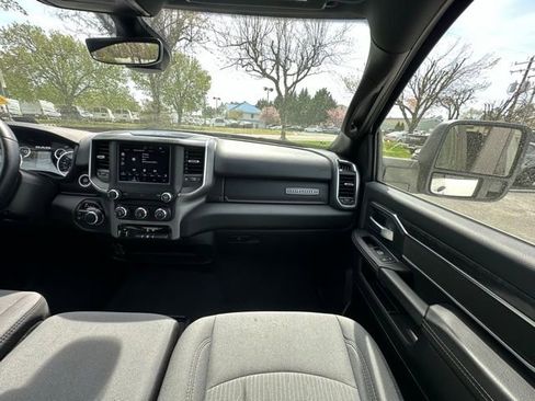 Used 2024 RAM 2500 Big Horn w/ Bed Utility Group AWD/4WD image 29