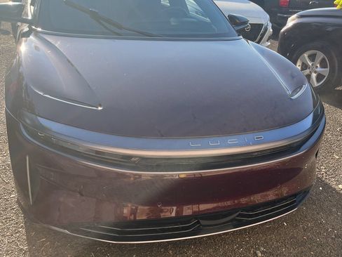 Used 2024 Lucid Air Touring AWD/4WD image 2