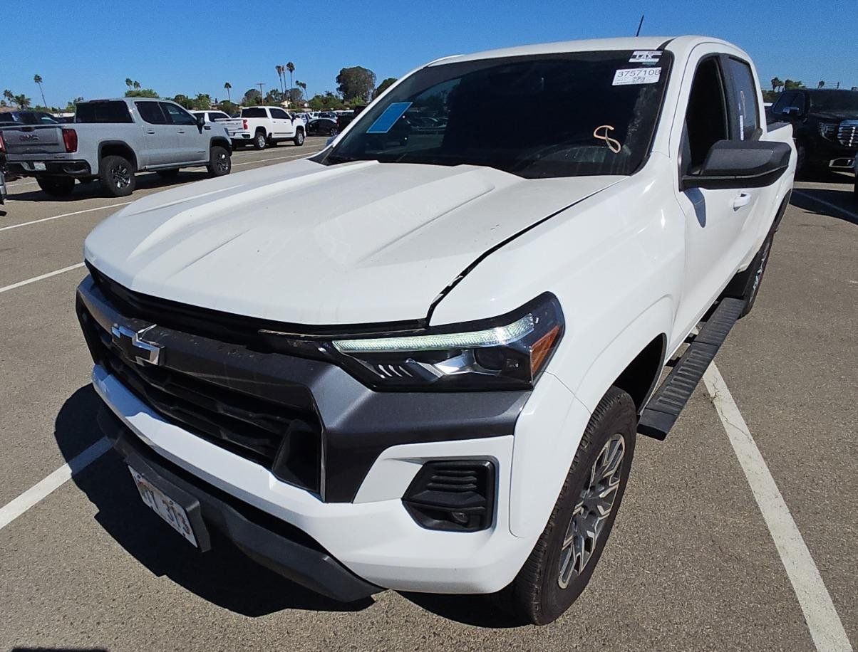 Used 2024 Chevrolet Colorado LT w/ LT Convenience Package III RWD image 1