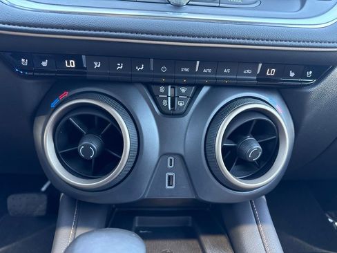 Used 2023 Chevrolet Blazer Premier w/ Driver Confidence II Package FWD image 22
