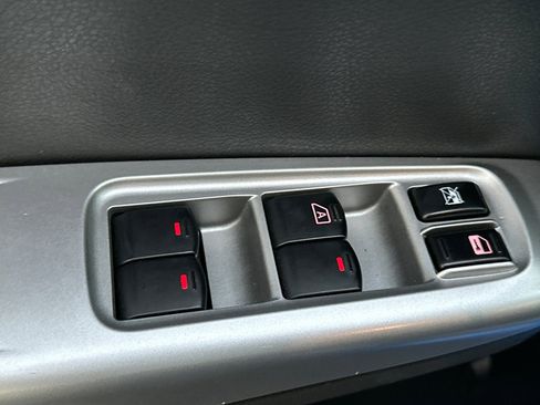 Used 2009 Subaru Impreza WRX STI image 12