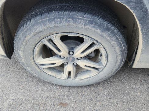 Used 2022 GMC Terrain AT4 w/ Infotainment Package II image 18