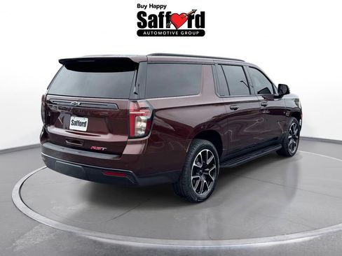 Used 2023 Chevrolet Suburban RST w/ Luxury Package AWD/4WD image 9