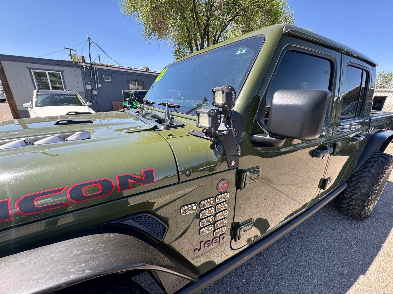 Used 2021 Jeep Gladiator Rubicon AWD/4WD image 15