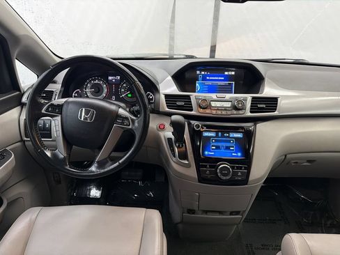 Used 2016 Honda Odyssey EX-L image 24