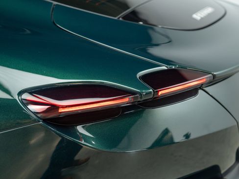 Certified 2022 Ferrari Roma image 90