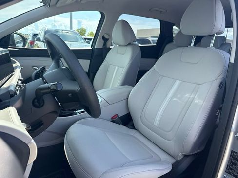 Used 2025 Hyundai Tucson SEL FWD image 13