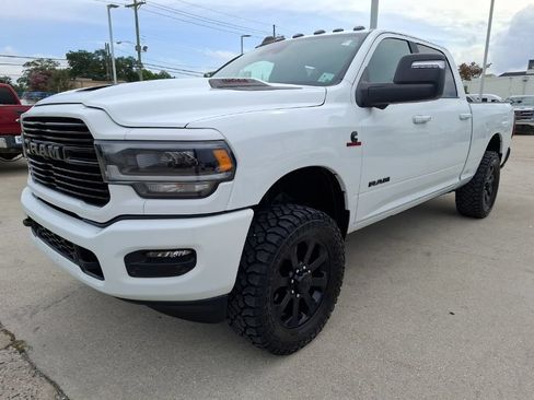 Used 2024 RAM 2500 Laramie w/ Night Edition AWD/4WD image 3
