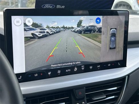 Certified 2023 Ford Escape Platinum image 38