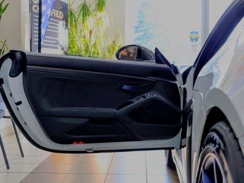 Used 2024 Porsche 718 Cayman GT4 RS image 26