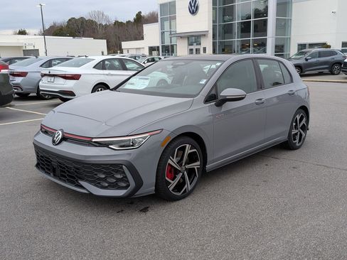 New 2026 Volkswagen GTI SE FWD image 7