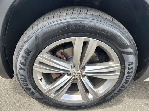 Used 2019 Volkswagen Atlas SEL R-Line image 22