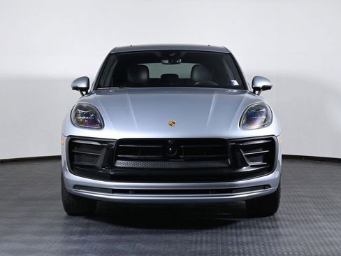 Certified 2024 Porsche Macan Turbo AWD/4WD image 10