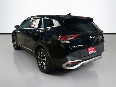 Used 2024 Kia Sportage EX FWD image 8