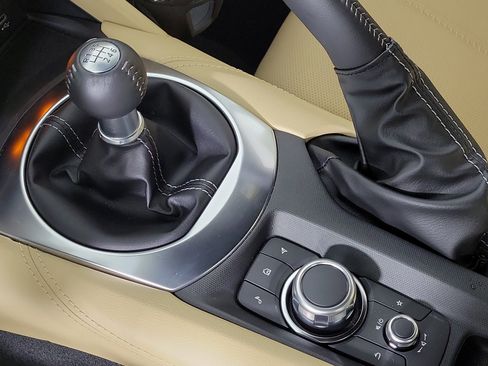 New 2025 MAZDA MX-5 Miata Grand Touring w/ Weather Package image 22