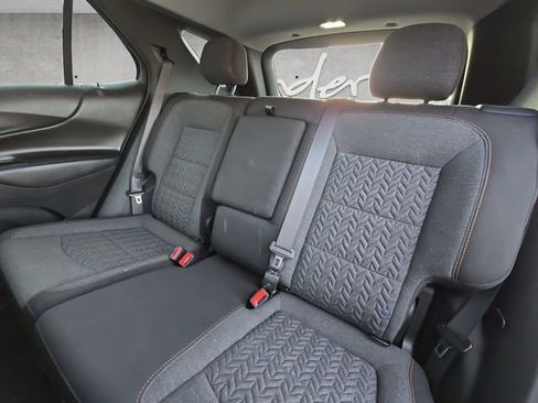 Used 2022 Chevrolet Equinox LT image 22