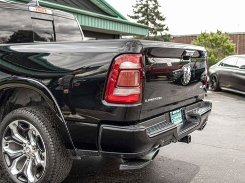 Used 2019 RAM 1500 Limited w/ Advanced Safety Group AWD/4WD image 14