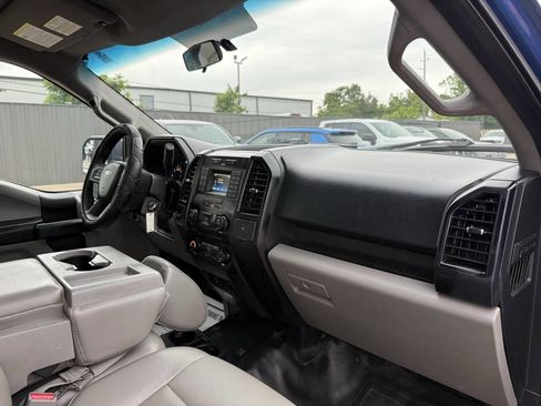 Used 2016 Ford F150 XL w/ Equipment Group 101A Mid RWD image 9