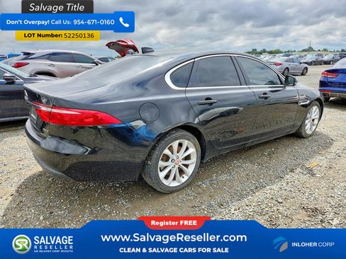 Used 2017 Jaguar XF Premium RWD image 4