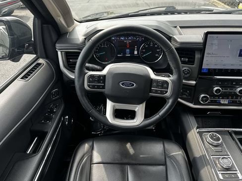 Certified 2023 Ford Expedition XLT AWD/4WD image 14