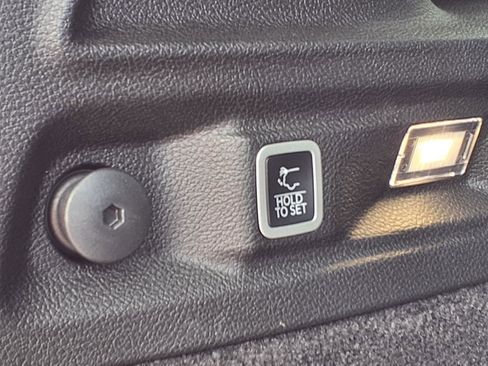 Used 2024 Jeep Grand Cherokee L Summit image 8