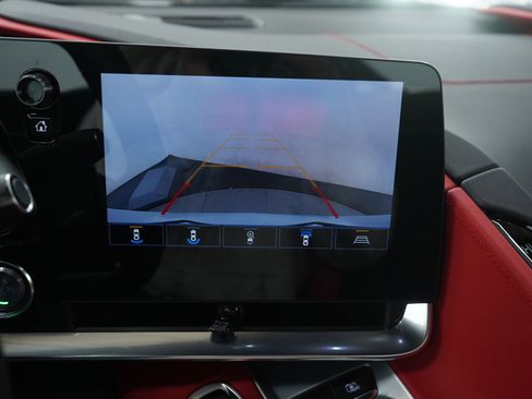 Used 2023 Chevrolet Corvette Stingray Preferred Cpe w/ Z51 Performance Package image 17