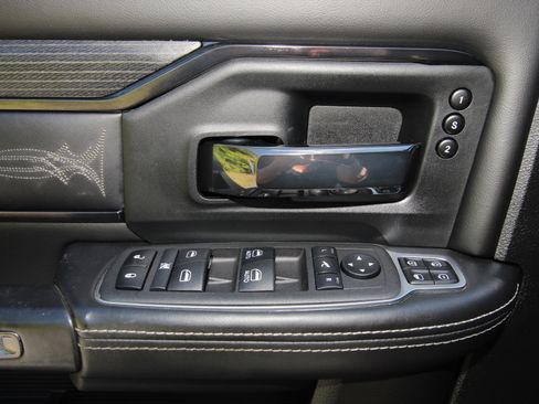 Certified 2024 RAM 3500 Limited AWD/4WD image 21