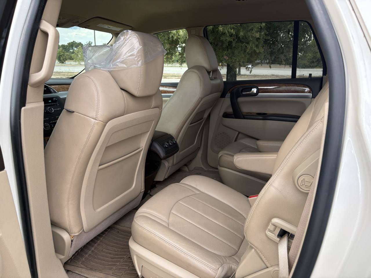 Used 2012 Buick Enclave Leather w/ LPO, Cargo Convenience Pkg FWD image 11